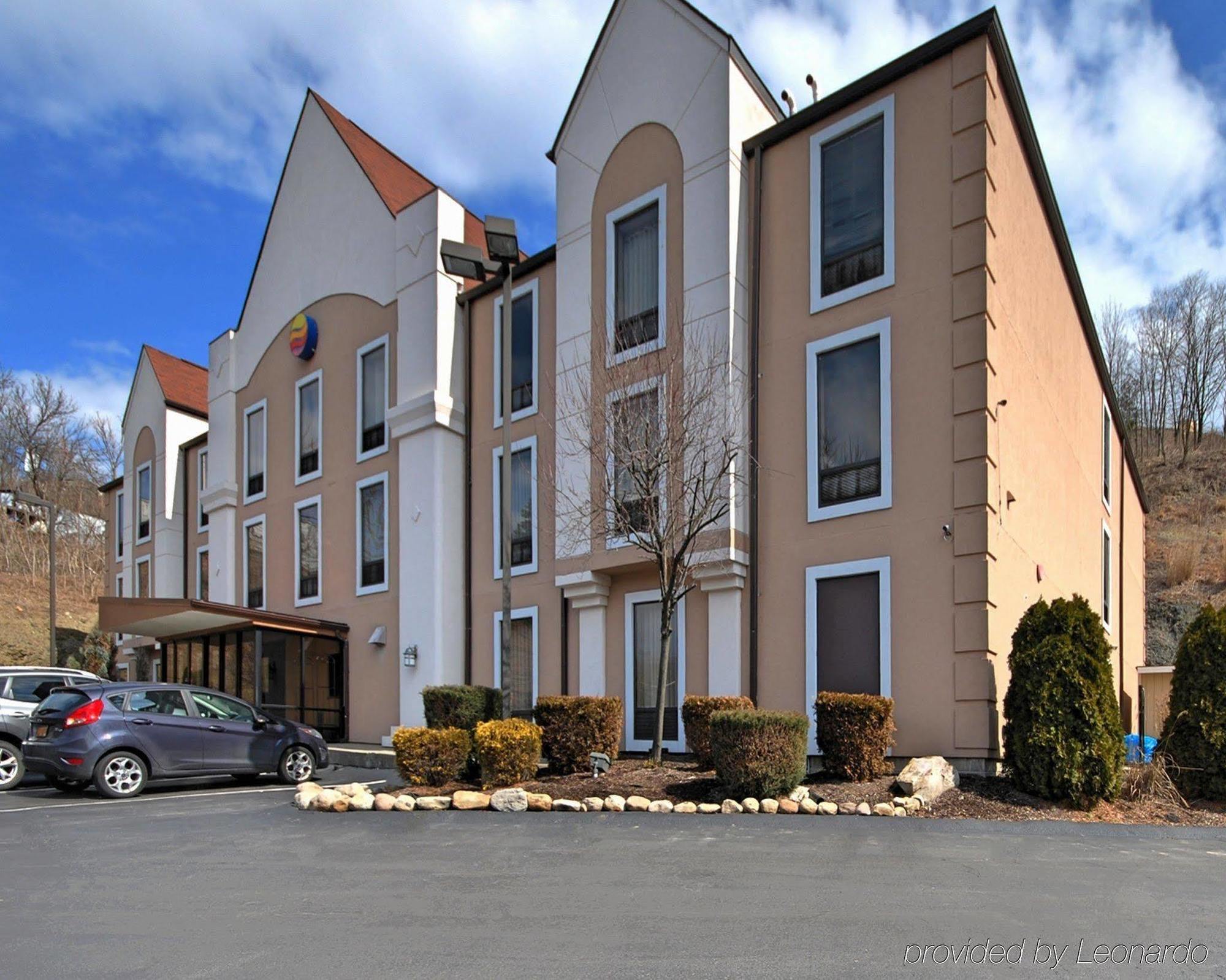 Comfort Inn Pittsburgh Exterior photo